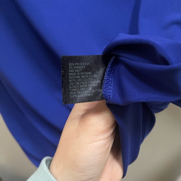 Women’s Vibrant Navy Short Sleeve Blouse - Picture 2 of 2